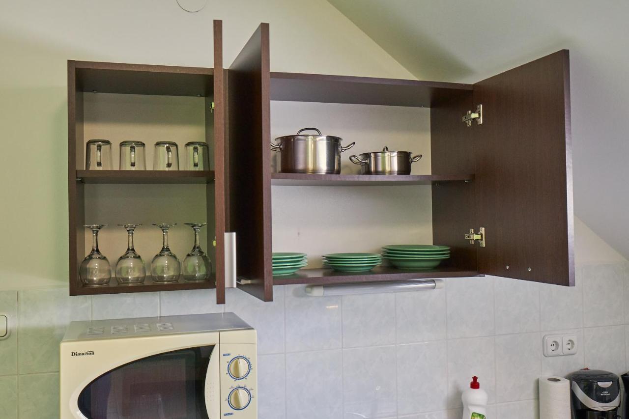 Amulett Studios Apartment Hajduszoboszlo Bagian luar foto